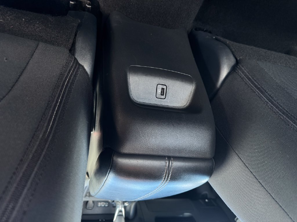 Used 2024 Nissan Sentra SV FWD image 15