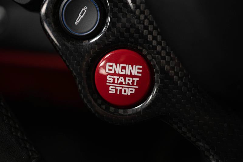 Used 2018 Ferrari 488 GTB RWD image 15