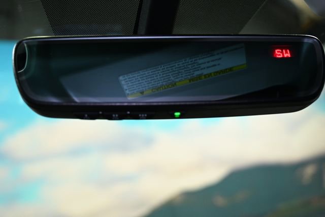 Used 2022 Subaru Ascent Premium w/ Convenience Package image 44