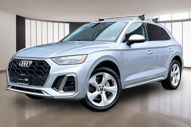Used 2025 Audi Q5 2.0T Premium Plus w/ Premium Plus Package AWD/4WD image 3