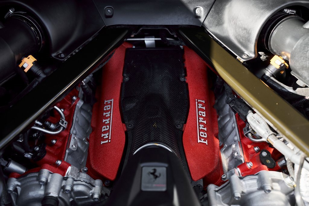 Used 2022 Ferrari SF90 Stradale image 30