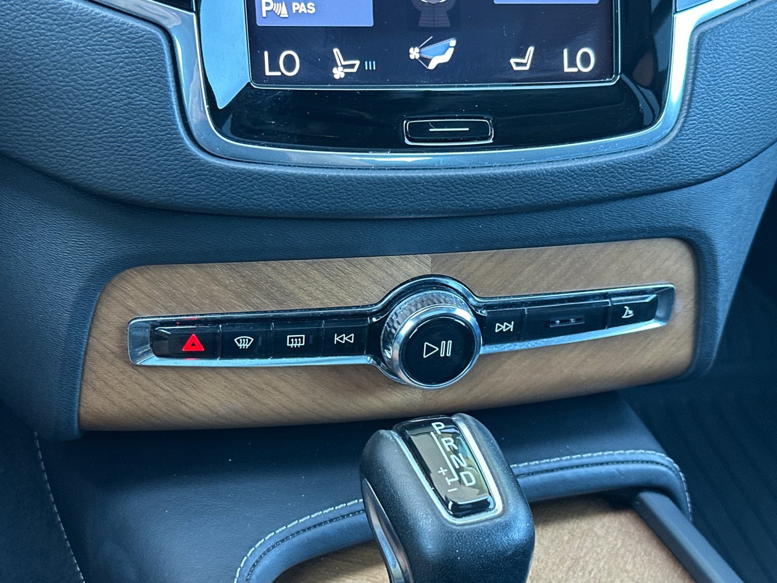 Used 2019 Volvo XC90 T6 Inscription w/ Advanced Package AWD/4WD image 24