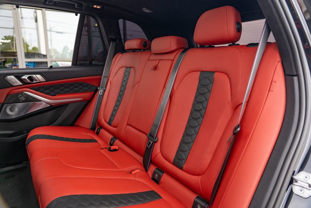Used 2025 BMW X5 M Competition w/ Executive Package AWD/4WD image 18