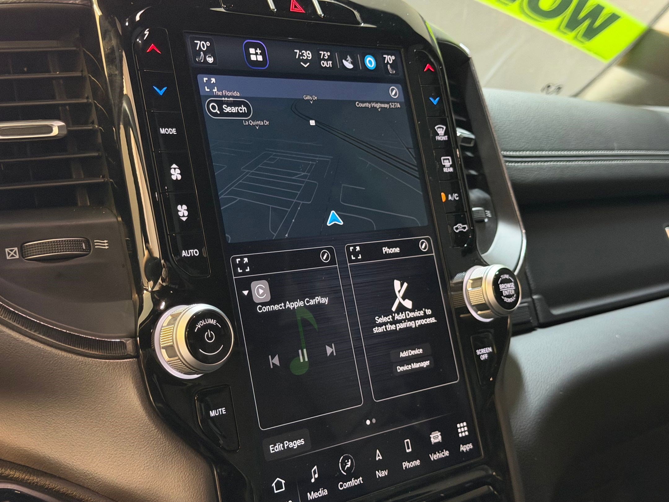 Used 2024 RAM 2500 Rebel image 28