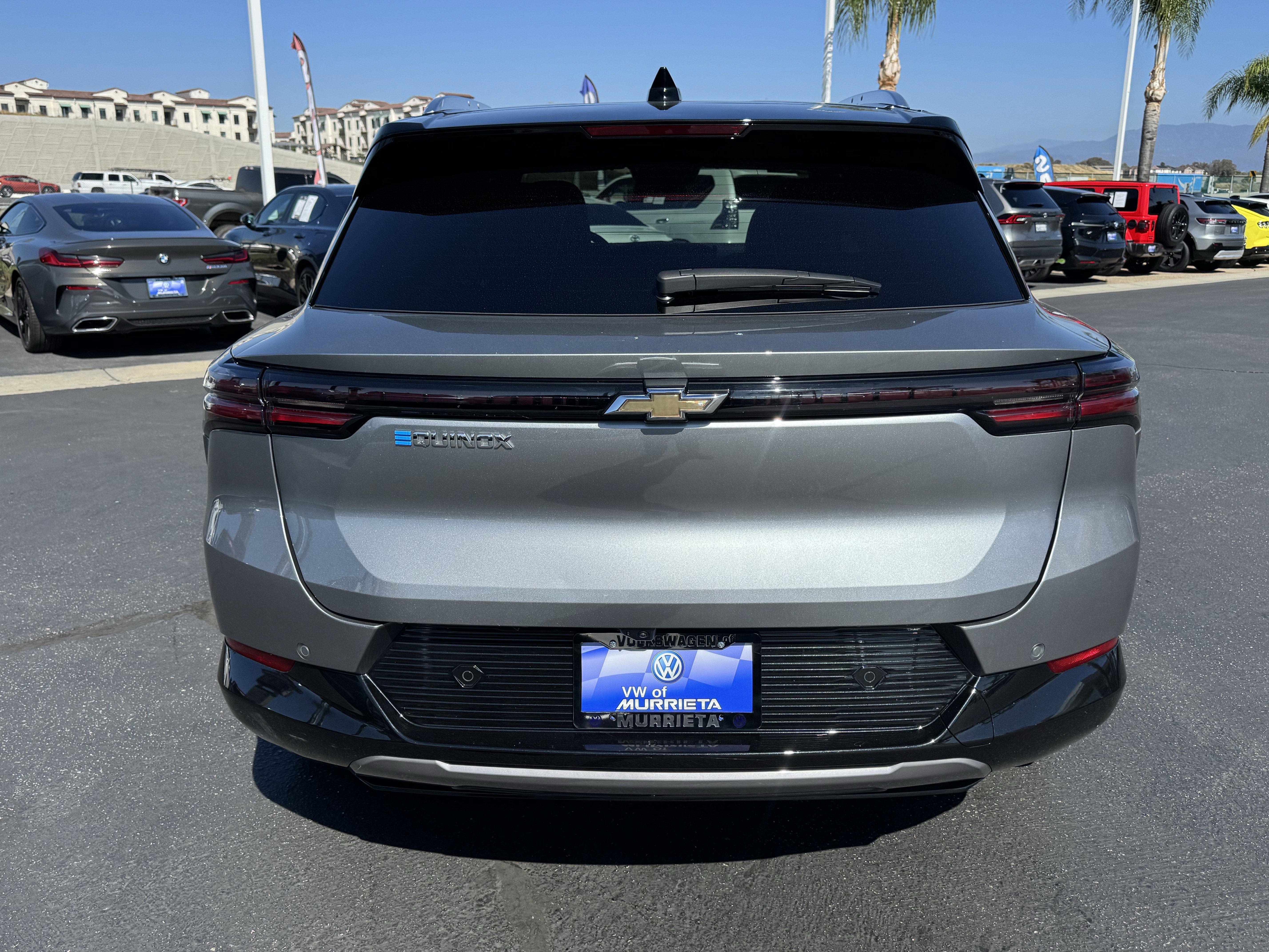 Used 2025 Chevrolet Equinox EV LT FWD image 9