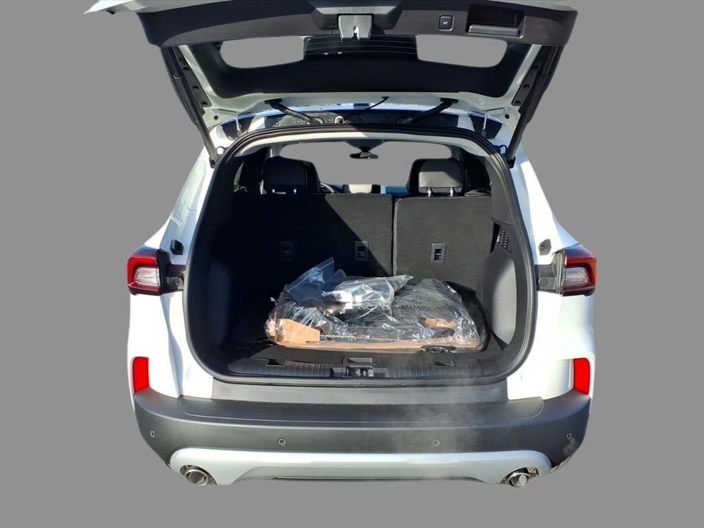 New 2026 Ford Escape SE w/ PHEV Premium Package FWD image 8