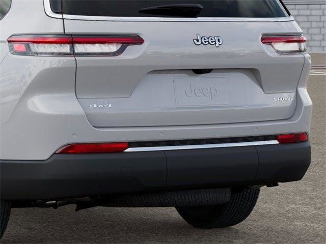 New 2025 Jeep Grand Cherokee L Laredo image 13
