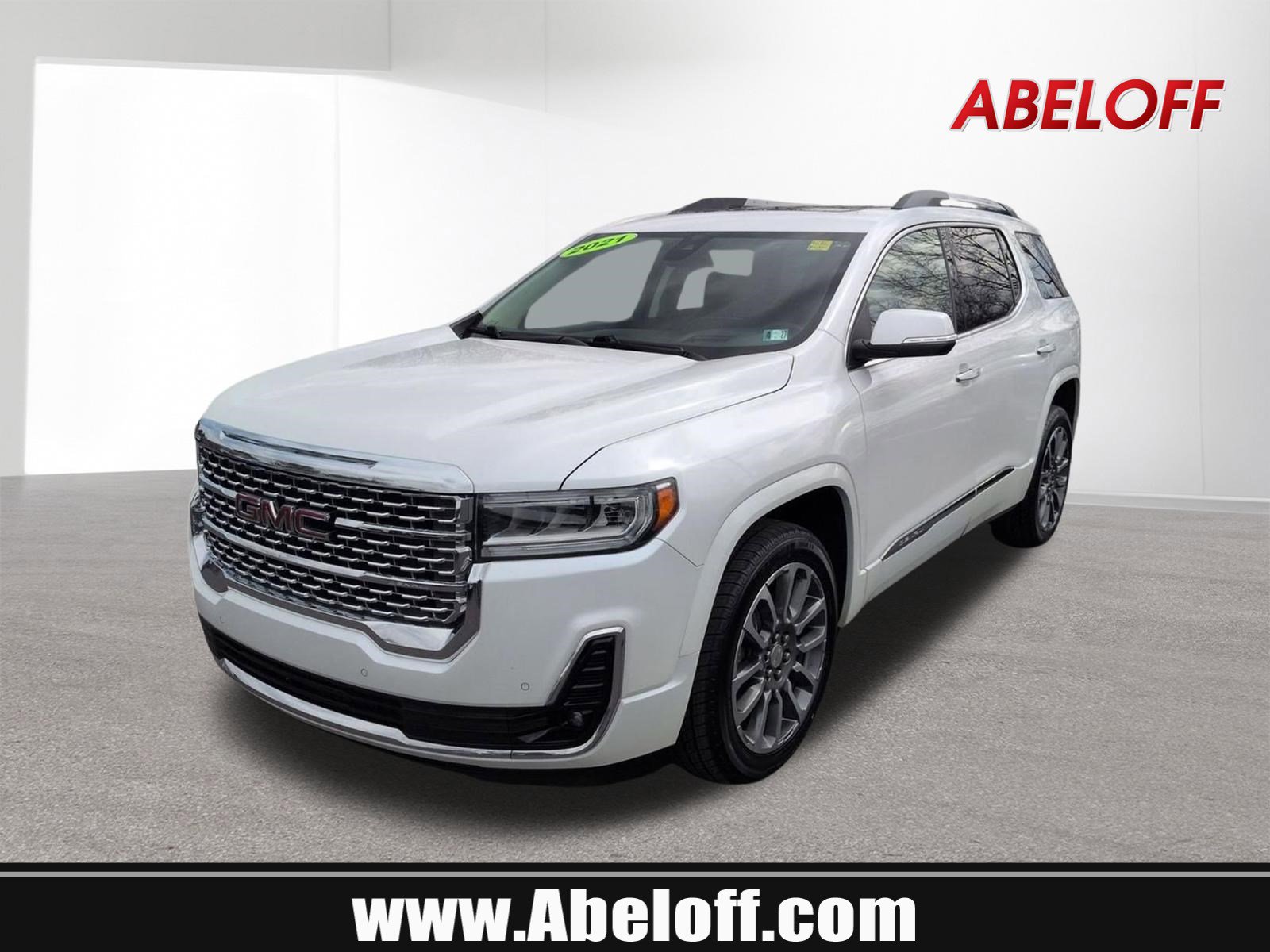 Used 2021 GMC Acadia Denali w/ LPO, Floor Liner Package