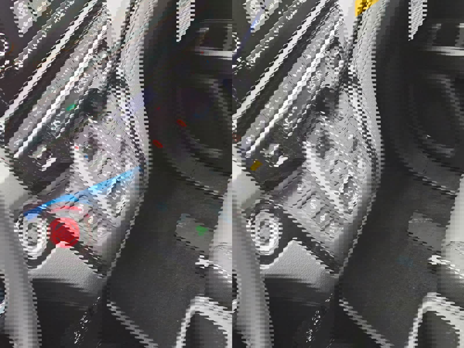 New 2026 Honda Odyssey Touring image 17