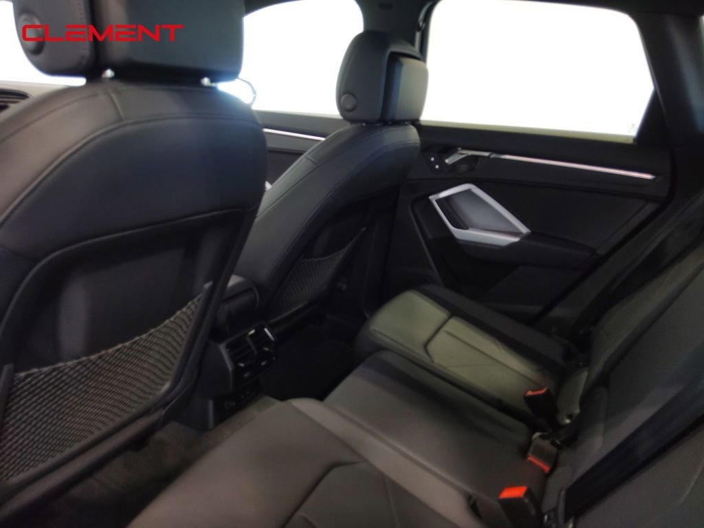 Used 2024 Audi Q3 2.0T Premium Plus w/ Premium Plus Package image 34
