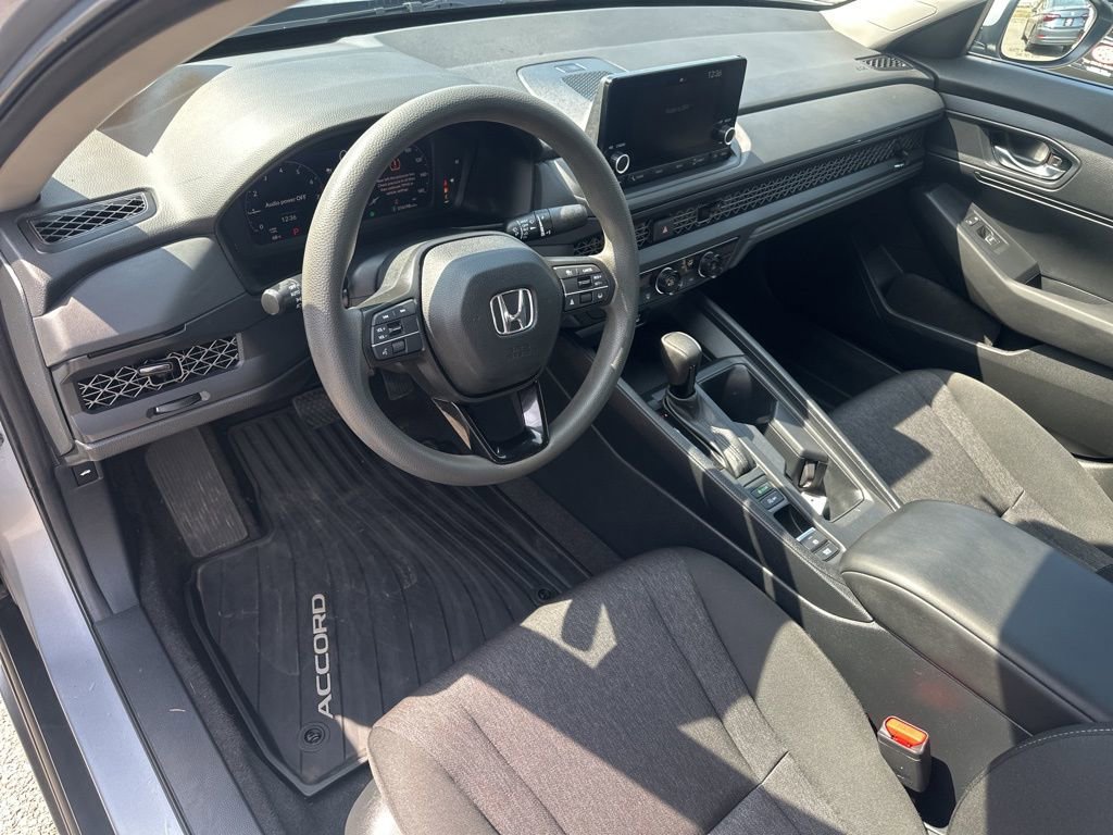 Used 2023 Honda Accord LX image 9