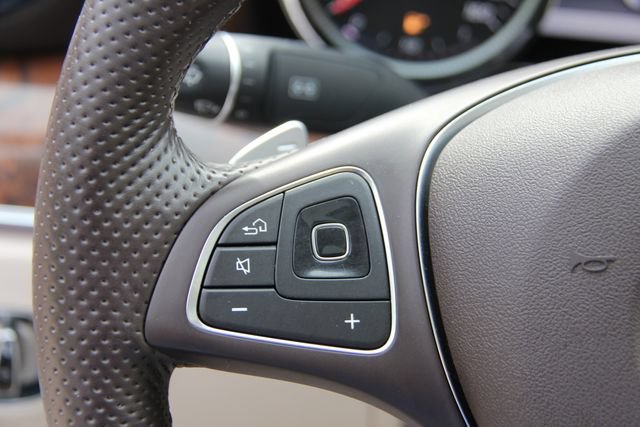 Used 2017 Mercedes-Benz E 300 4MATIC image 22