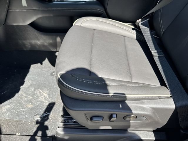 New 2026 GMC Yukon XL Elevation w/ Elevation Premium Package image 12
