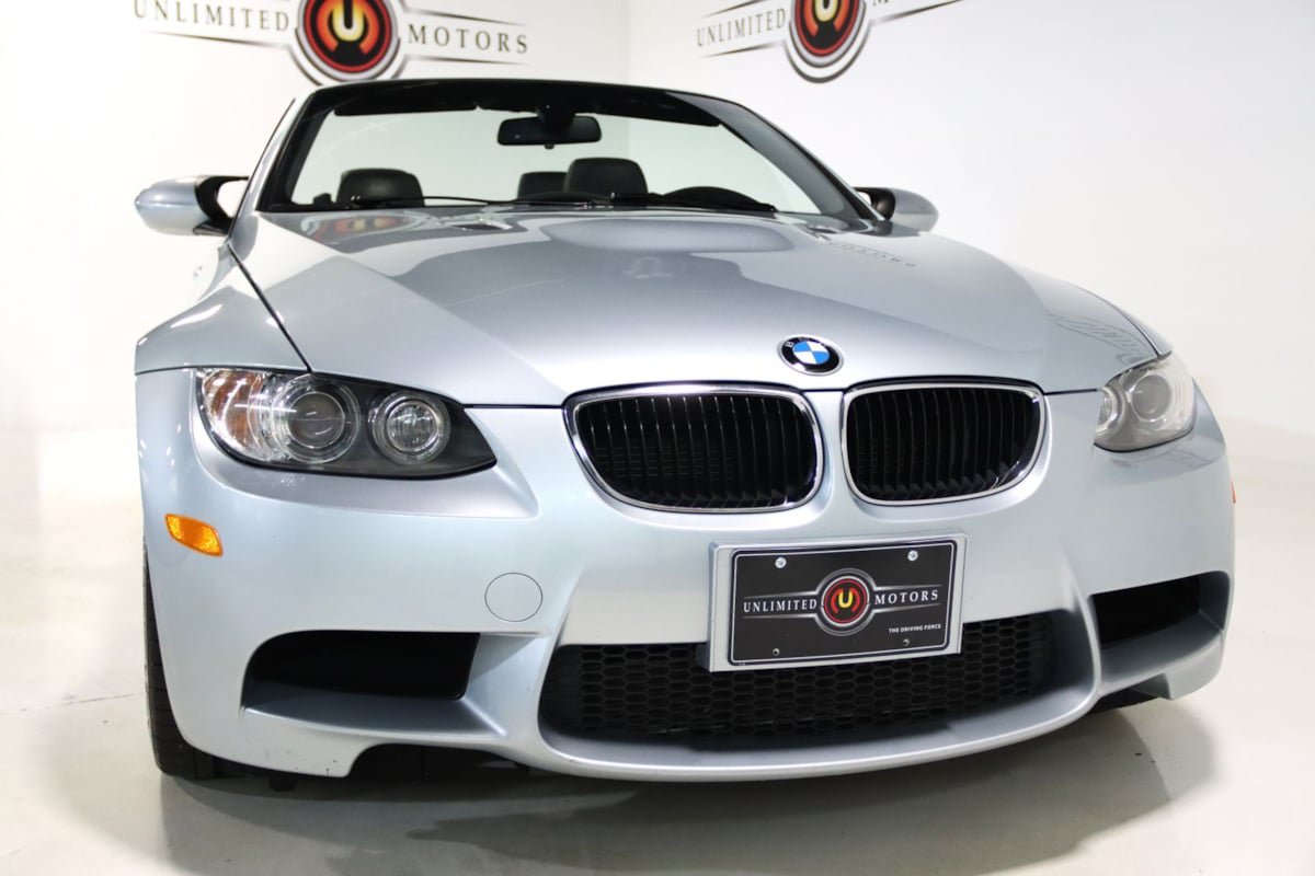 Used 2011 BMW M3 Convertible RWD image 27