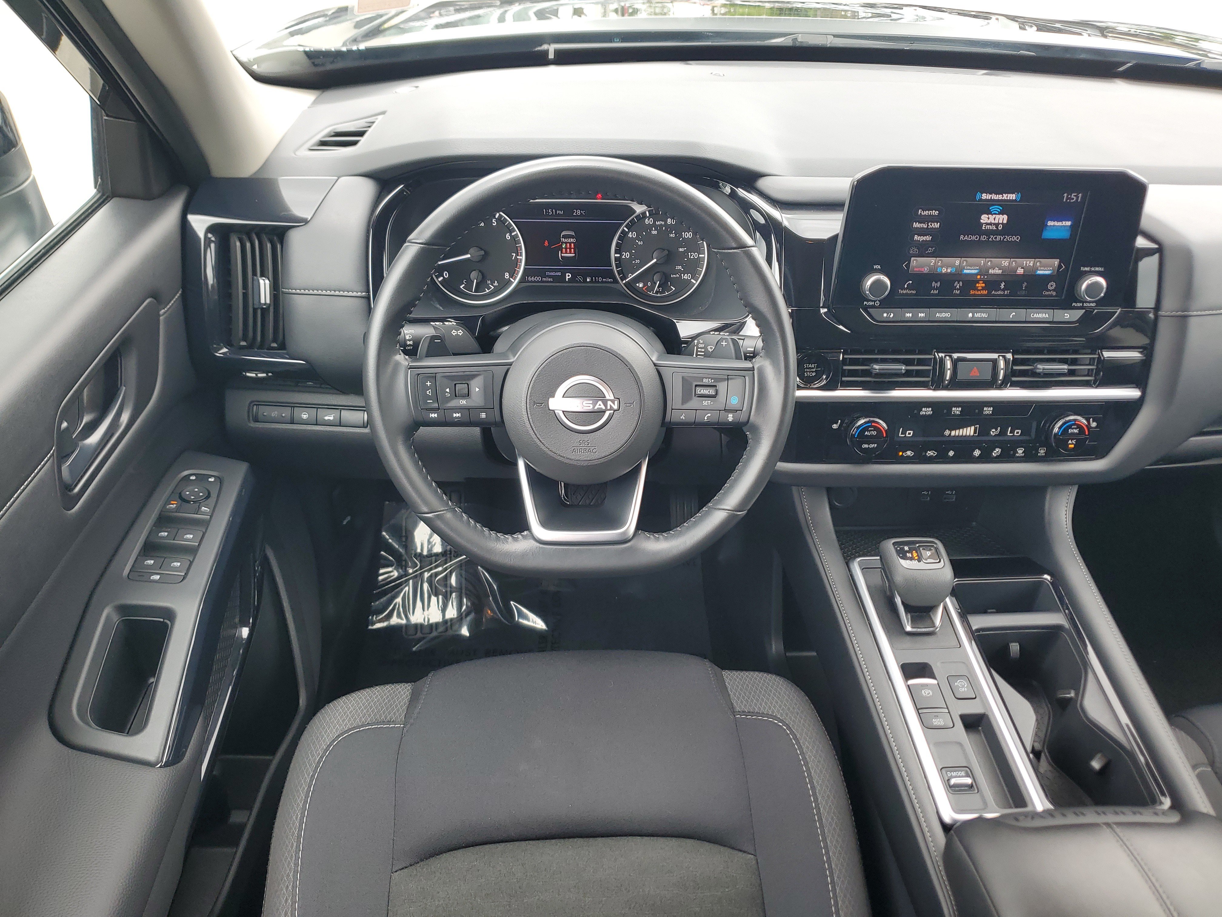 Certified 2025 Nissan Pathfinder SV w/ Black Appearance Package FWD image 20