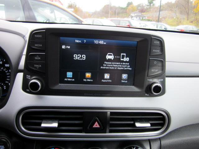 Used 2018 Hyundai Kona SEL image 17