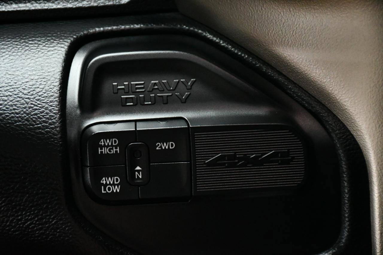 Used 2019 RAM 3500 Laramie w/ Black Appearance Package image 35