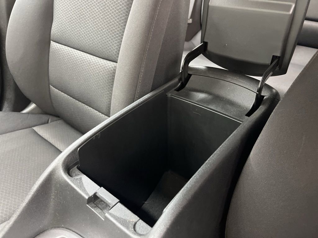 Used 2024 Chevrolet Malibu LT image 27