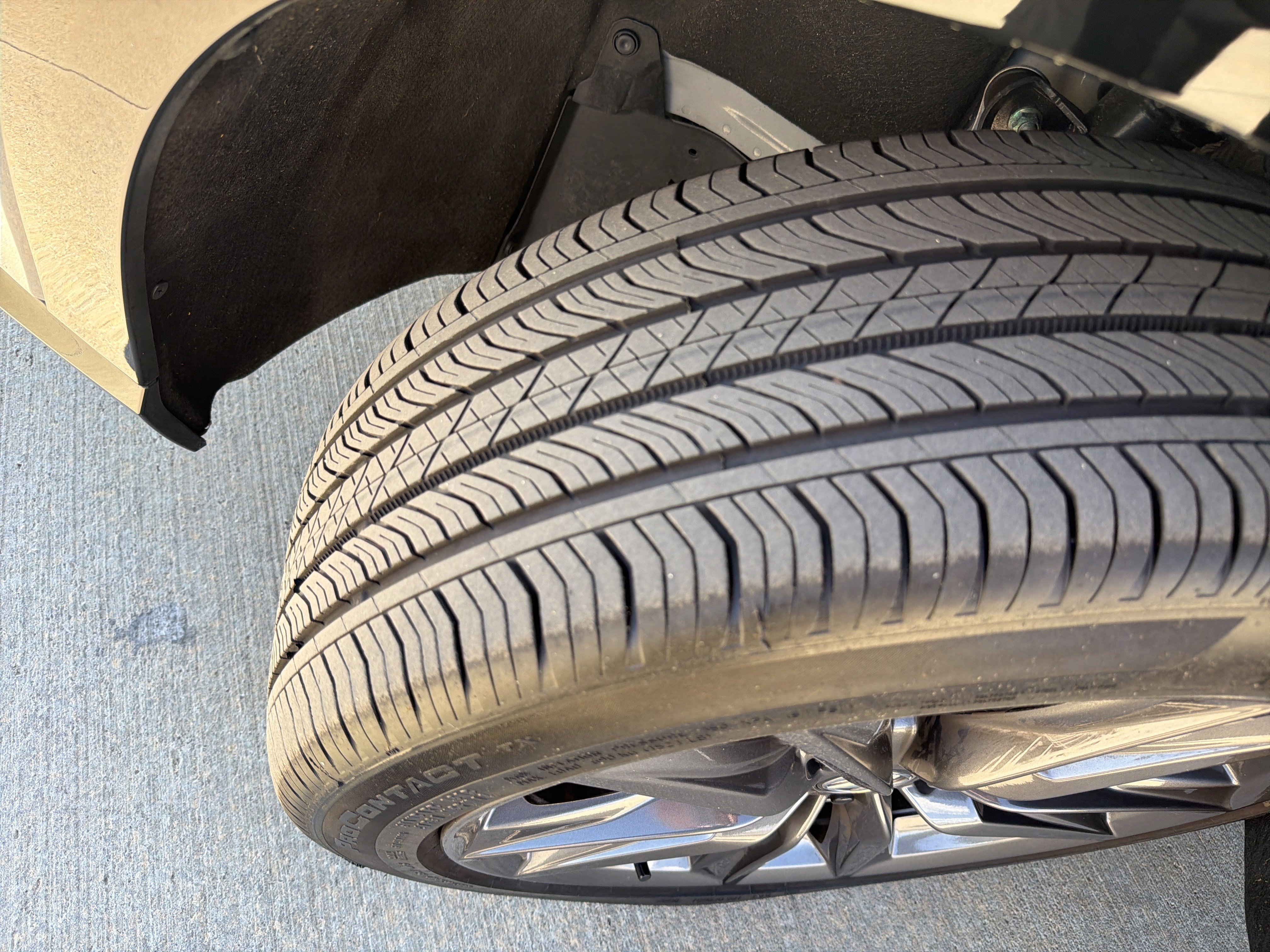 Used 2025 Acura ADX A-Spec image 12