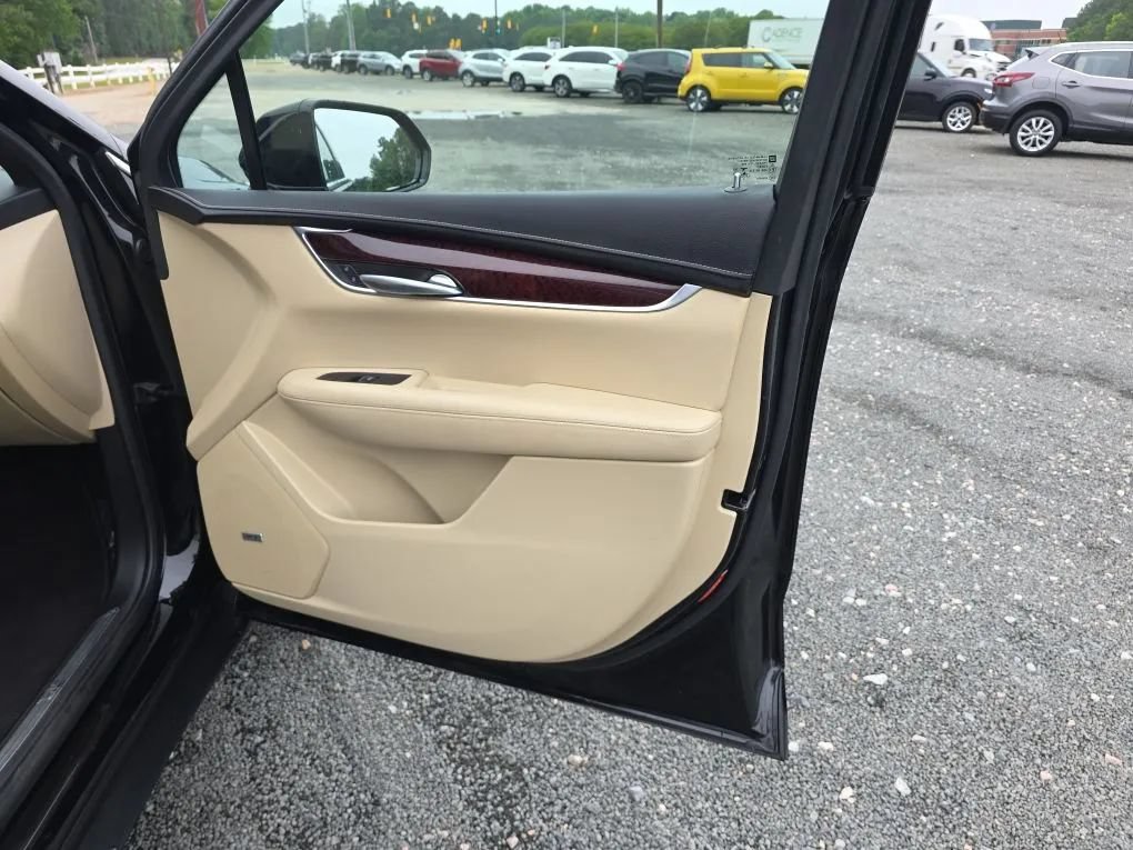 Used 2019 Cadillac XT5 Luxury FWD image 51