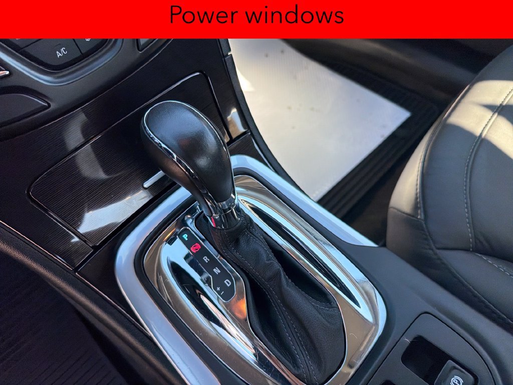 Certified 2016 Buick Regal FWD image 28
