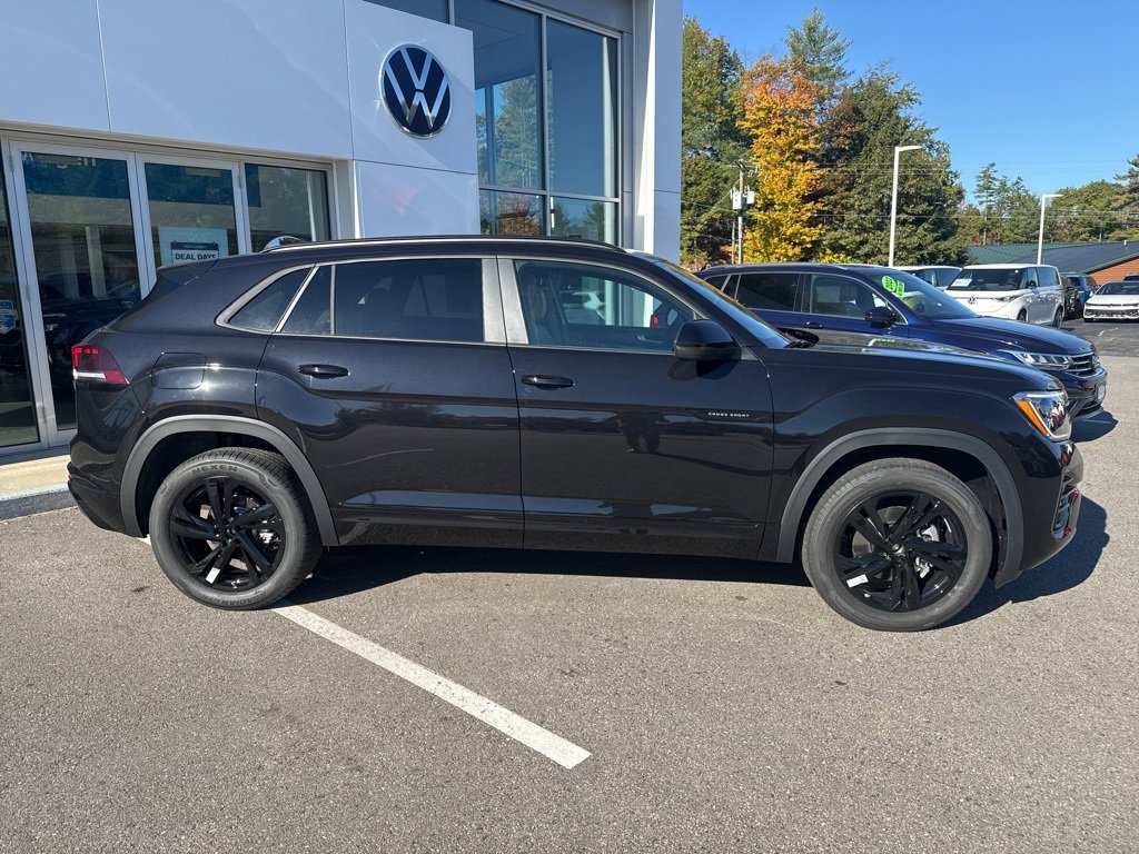 New 2026 Volkswagen Atlas Cross Sport SEL R-Line image 12