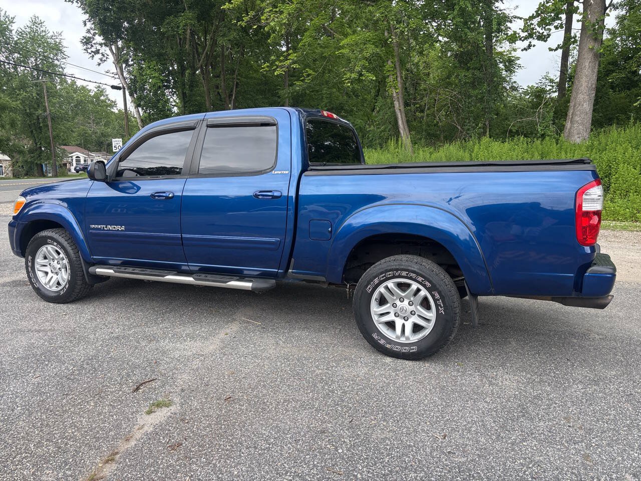 Used 2005 Toyota Tundra Limited w/ All Weather Guard Pkg AWD/4WD image 17