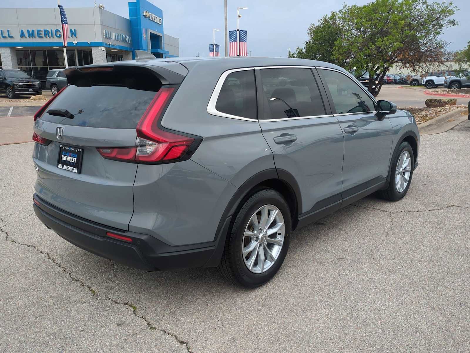 Used 2024 Honda CR-V EX-L image 8