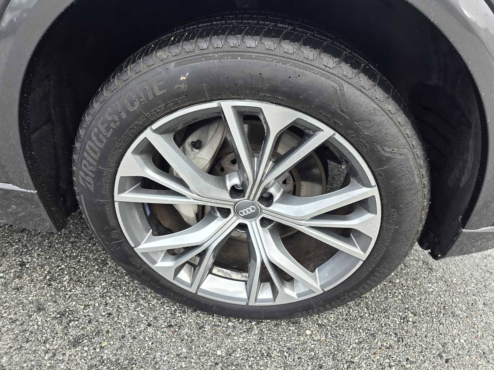 Used 2020 Audi Q8 Premium w/ Black Optic Package image 9