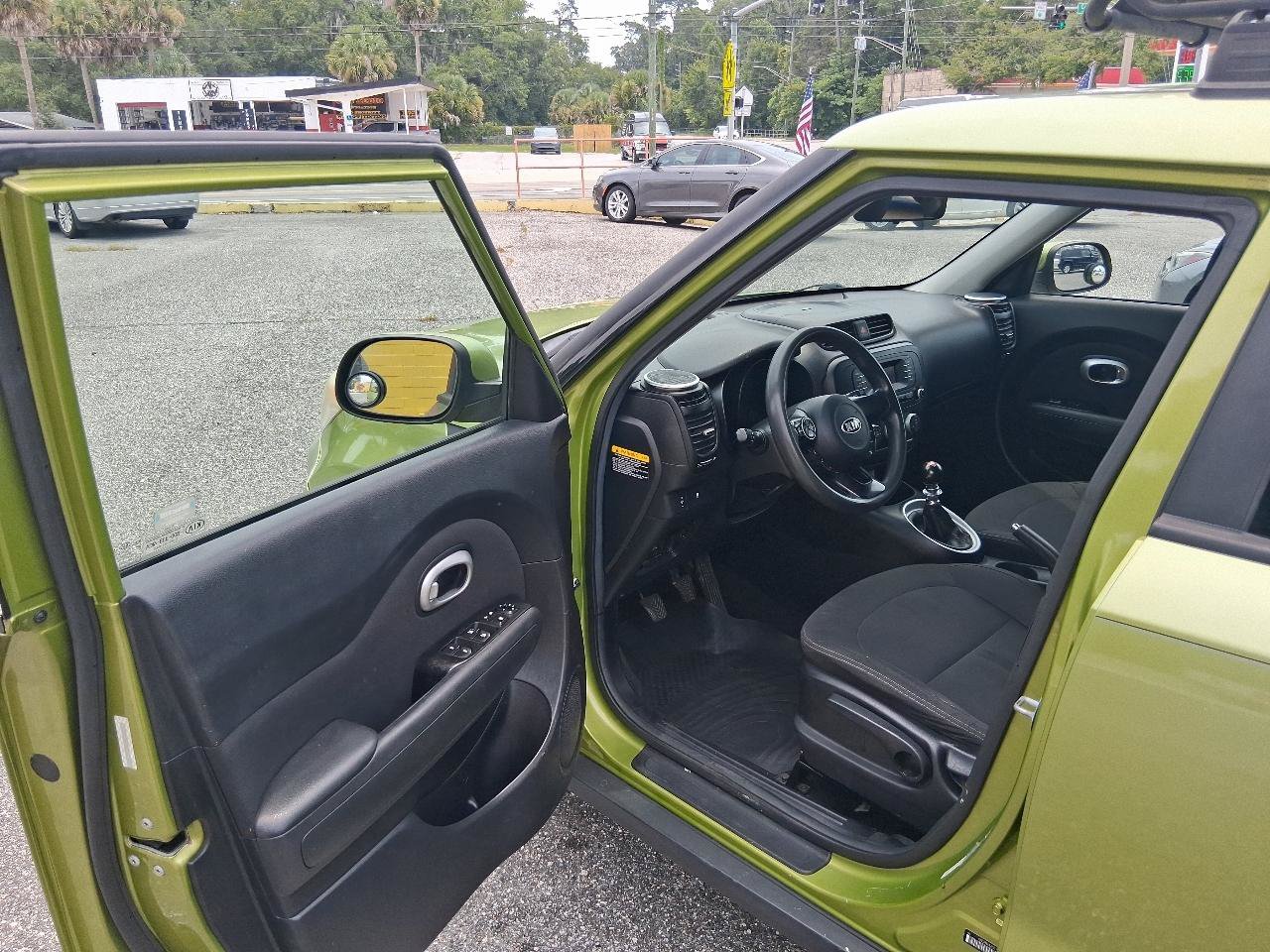 Used 2014 Kia Soul FWD image 10