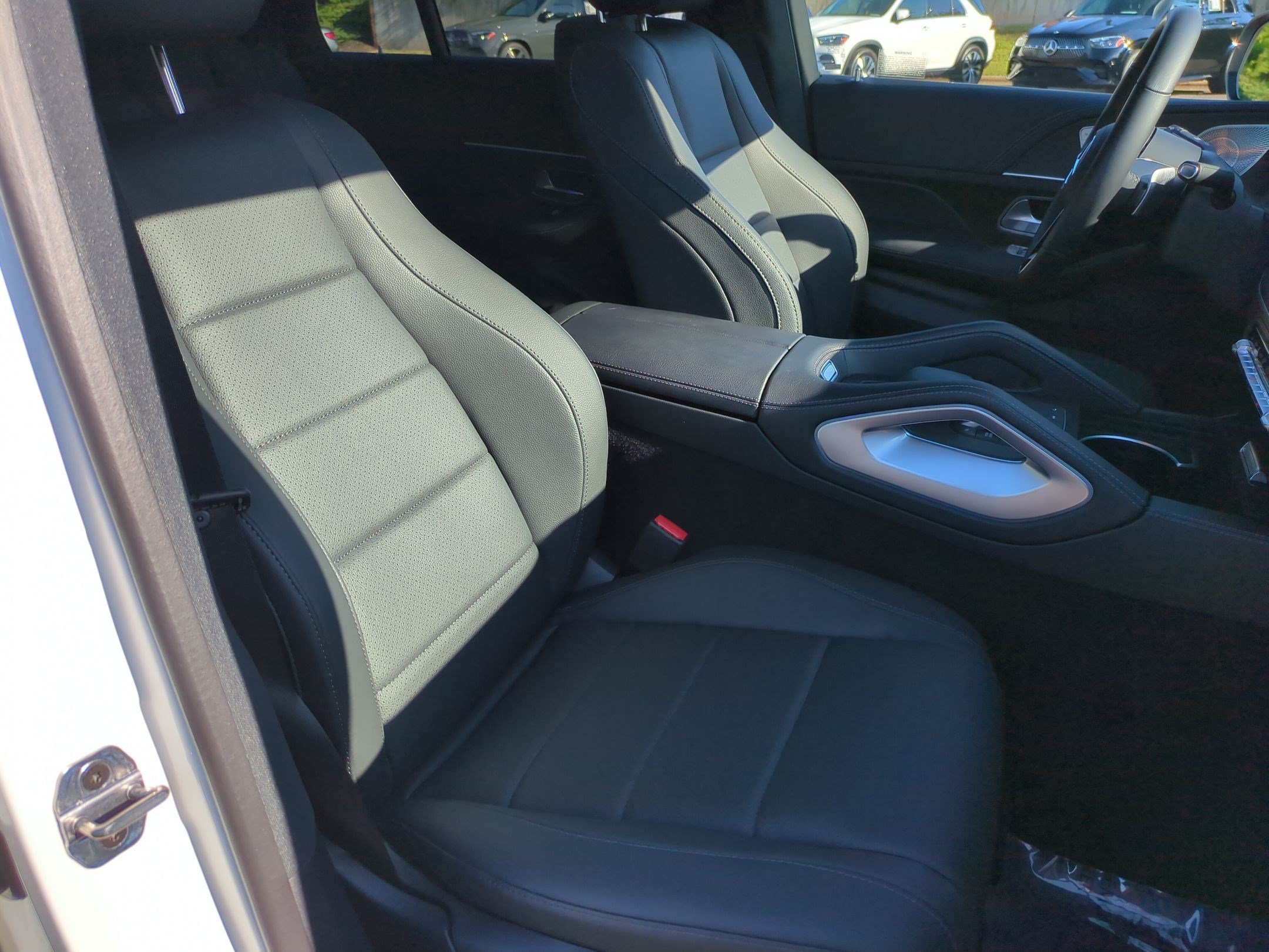 Certified 2024 Mercedes-Benz GLE 450 4MATIC image 36