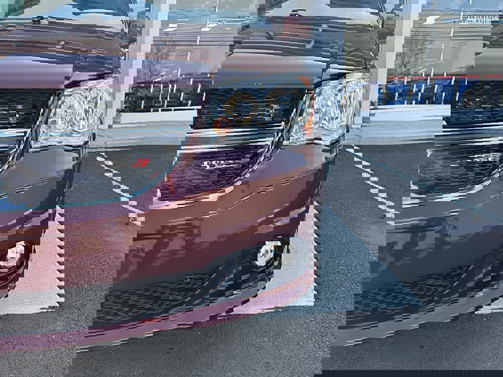 Used 2019 Dodge Grand Caravan SXT w/ Driver Convenience Group image 20