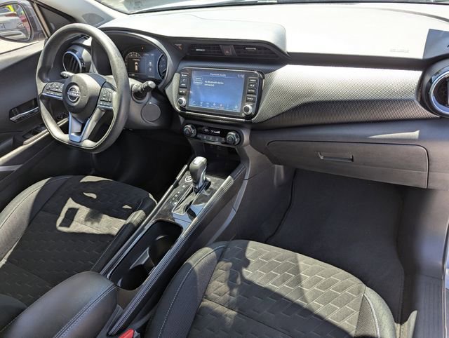 Certified 2022 Nissan Kicks SV FWD image 11