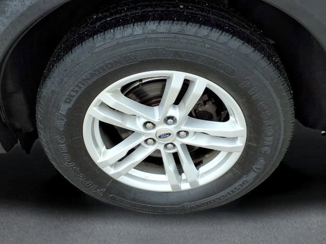 Used 2020 Ford Explorer XLT w/ Comfort Package AWD/4WD image 7