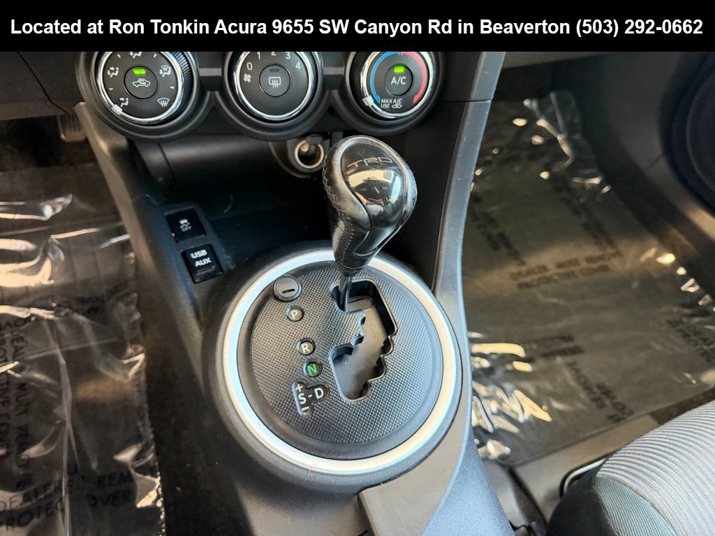 Used 2014 Scion tC FWD image 23