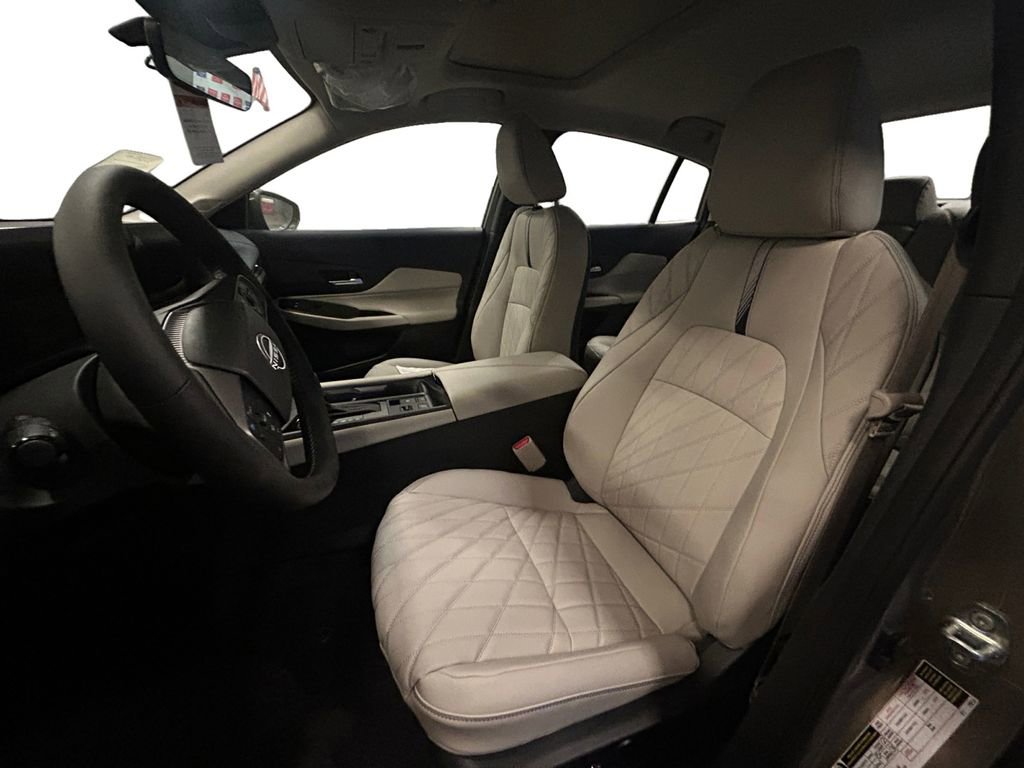 New 2026 Nissan Sentra SL w/ Floor Mat Package image 9