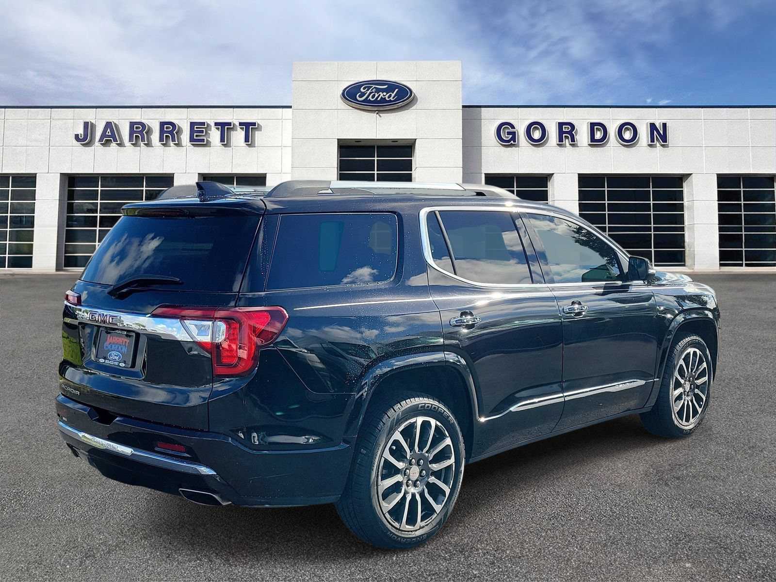 Used 2020 GMC Acadia Denali FWD image 4