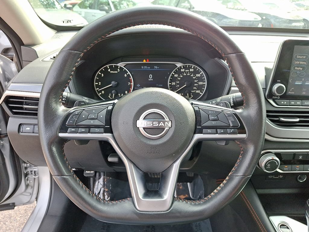 Used 2024 Nissan Altima 2.5 SR FWD image 18