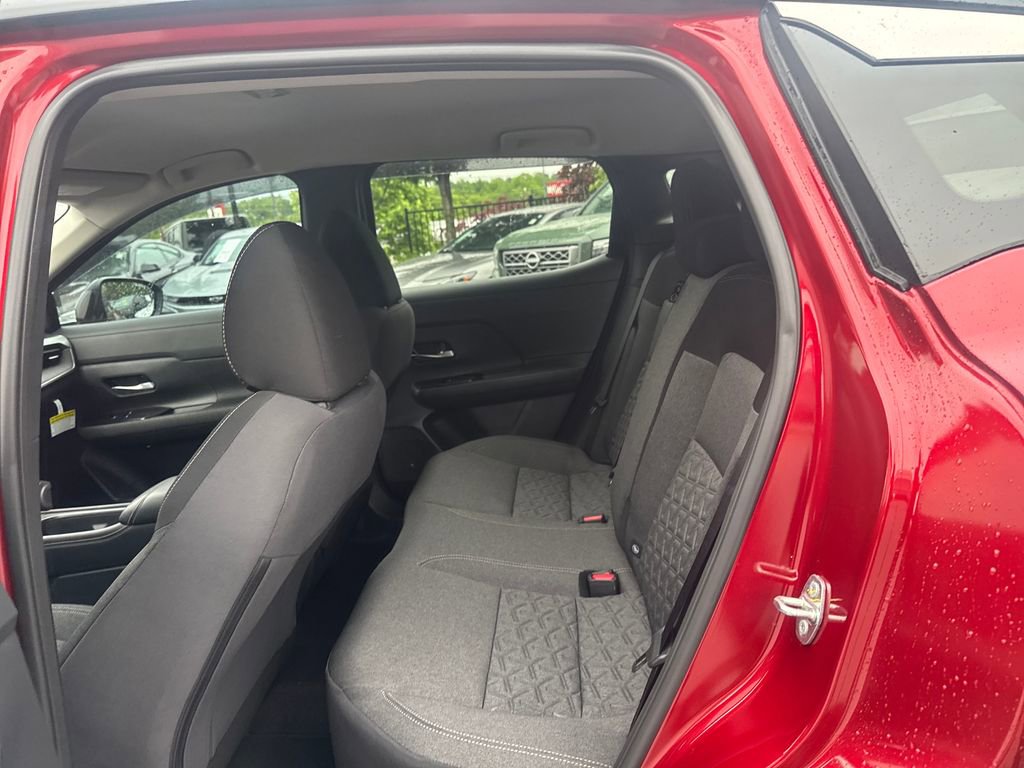 Used 2025 Nissan Kicks SV w/ Illumination Package AWD/4WD image 25