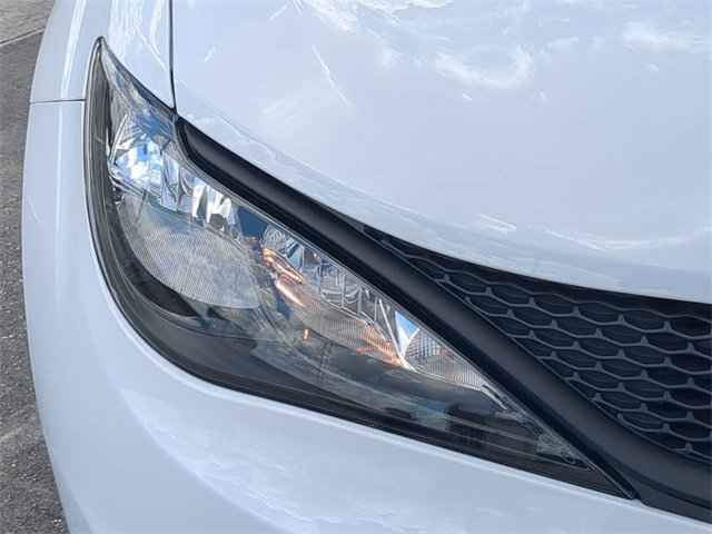 New 2026 Chrysler Voyager LX image 10