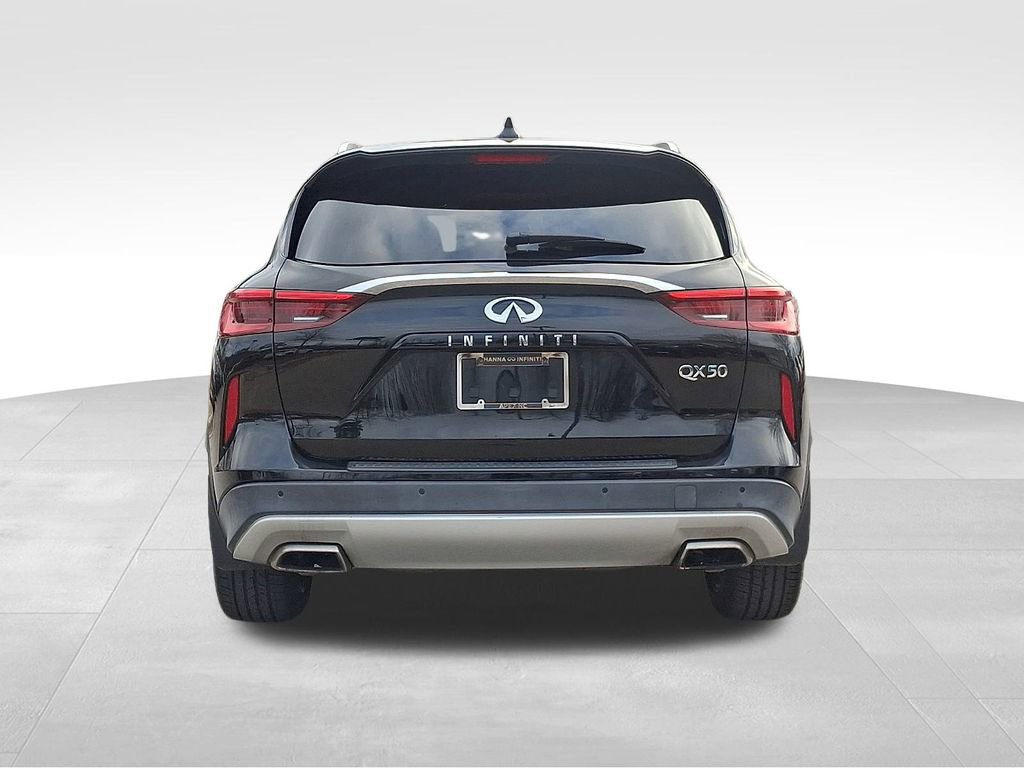 Used 2019 INFINITI QX50 Essential w/ Sensory Package image 5