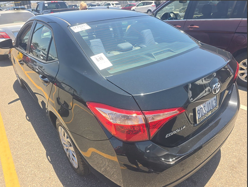Used 2019 Toyota Corolla LE FWD image 3
