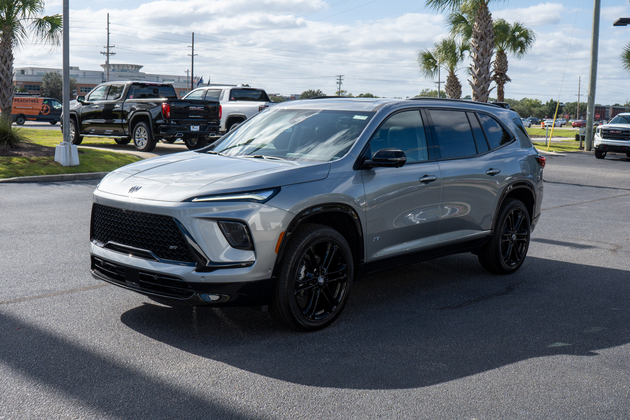 New 2026 Buick Enclave Sport Touring w/ Super Cruise Package image 7