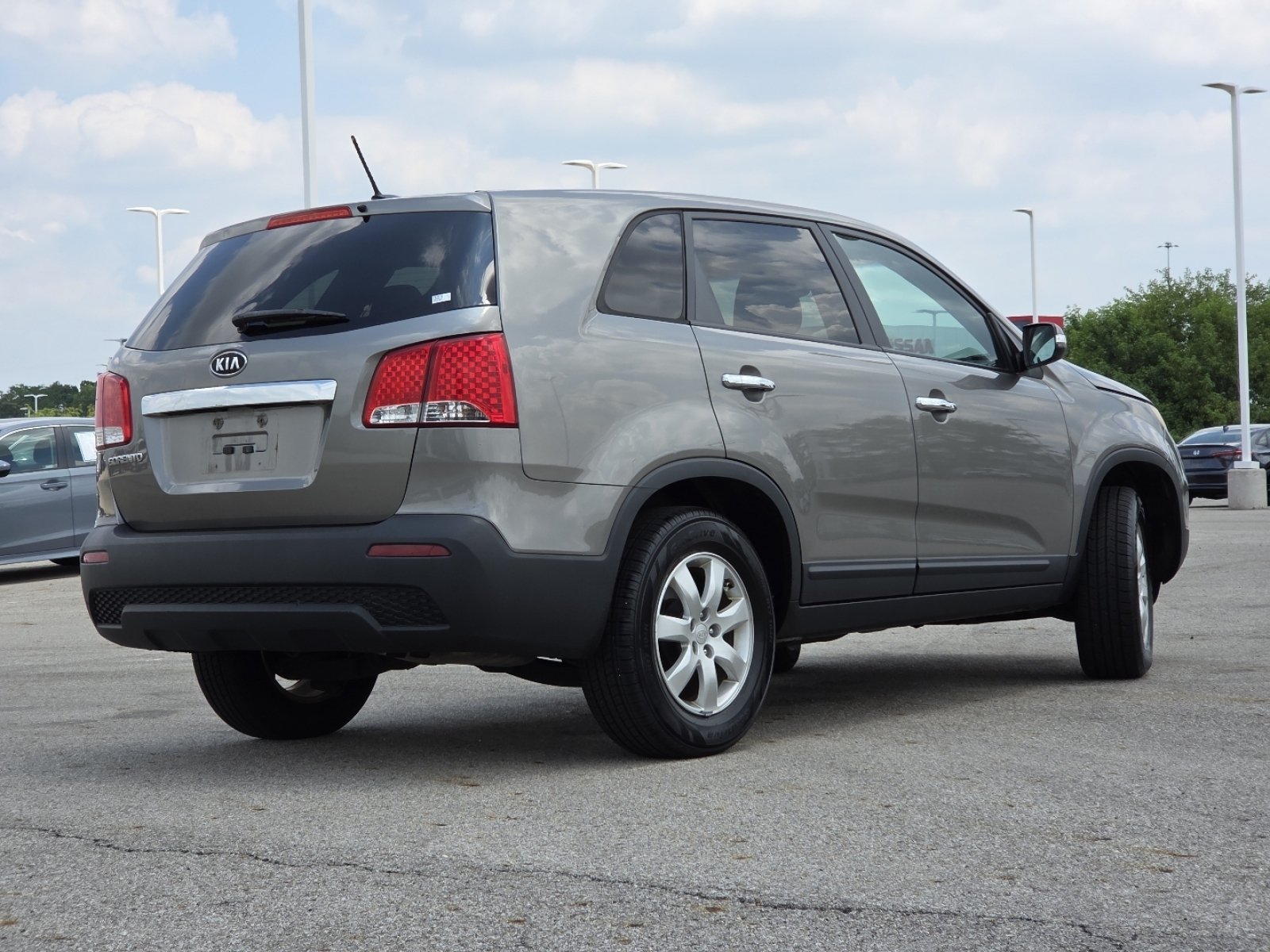 Used 2011 Kia Sorento 2WD image 14