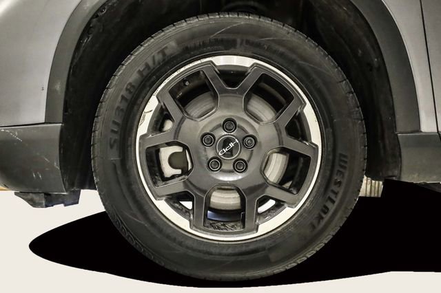 Used 2025 Honda Pilot EX-L image 9