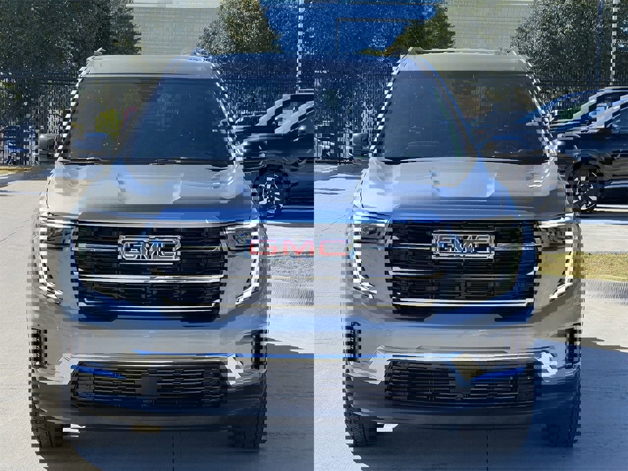 Used 2025 GMC Acadia Elevation image 7