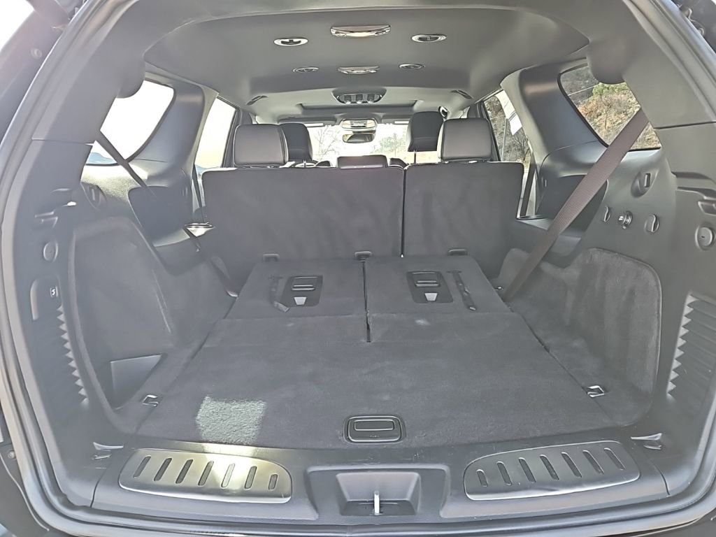 Used 2025 Dodge Durango GT image 12