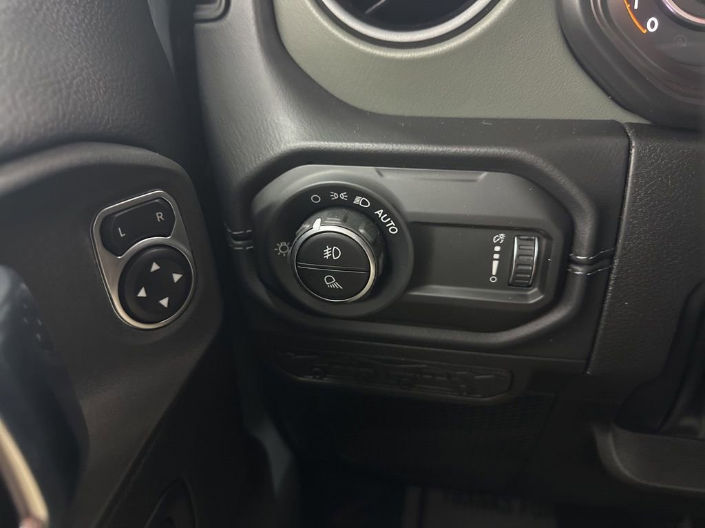 New 2026 Jeep Gladiator Mojave image 41