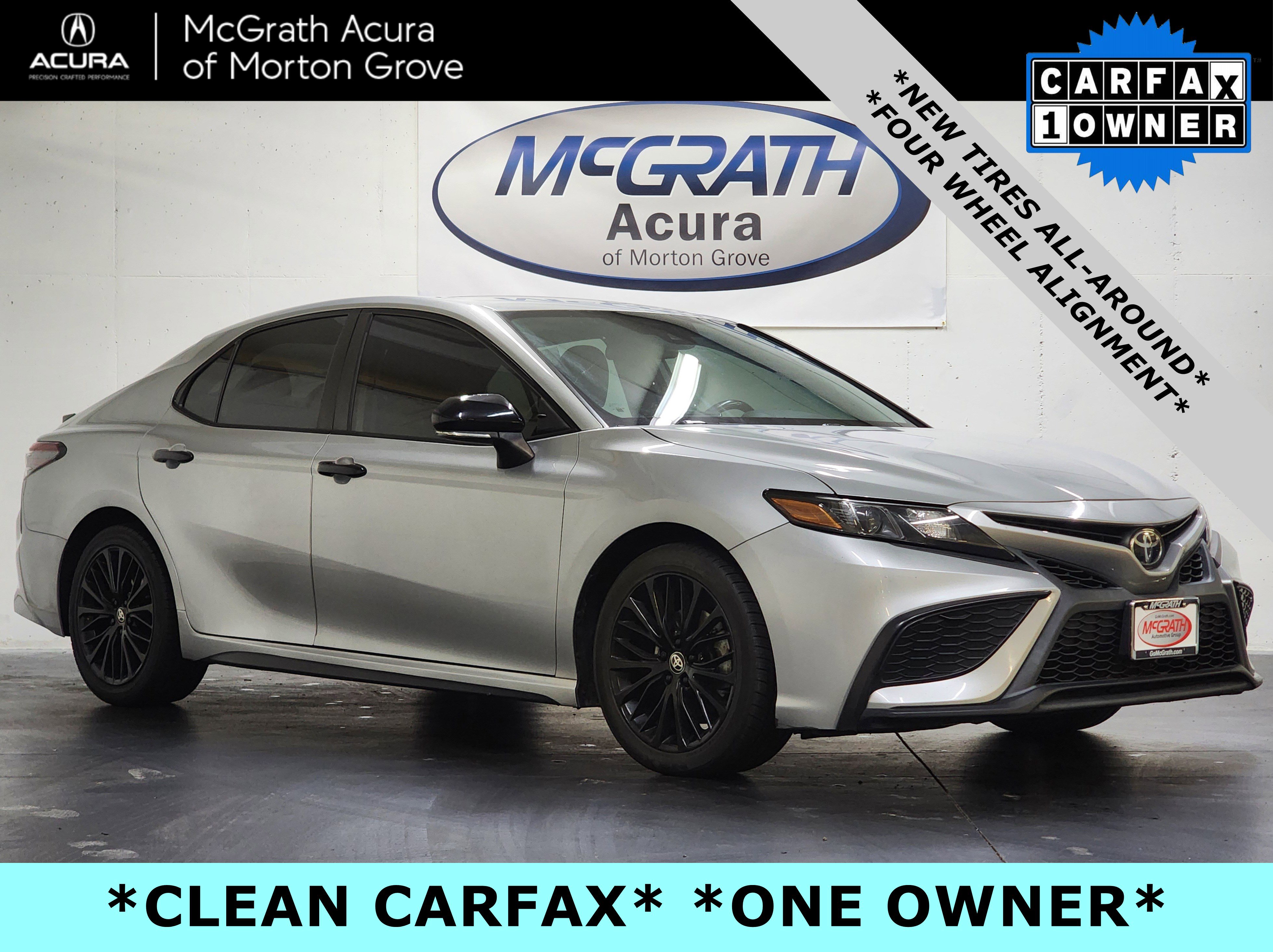 Used 2022 Toyota Camry SE image 1