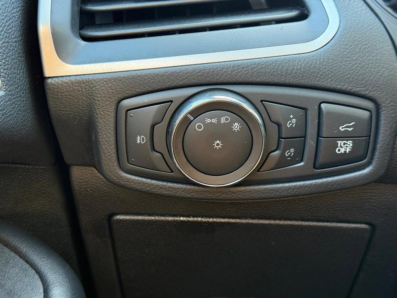 Certified 2022 Ford Edge ST-Line image 27